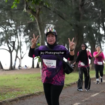 Runner Photo 8450774