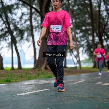 Runner Photo 8450795