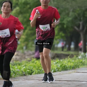 Runner Photo 8450807