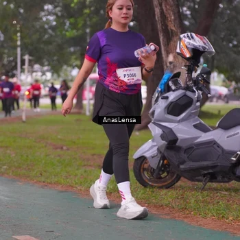 Runner Photo 8450827