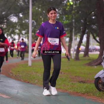 Runner Photo 8450839