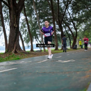 Runner Photo 8450855