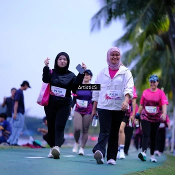 Runner Photo 8450863