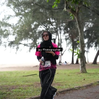 Runner Photo 8450869