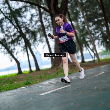 Runner Photo 8450872