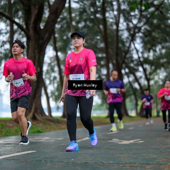 Runner Photo 8450876