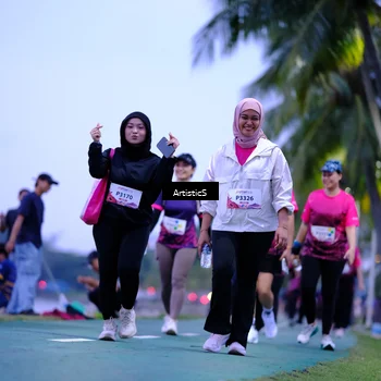 Runner Photo 8450938
