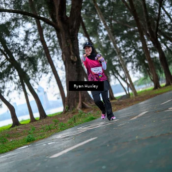 Runner Photo 8450943