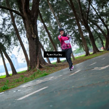 Runner Photo 8450945