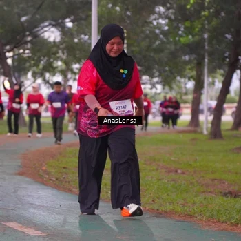 Runner Photo 8450965