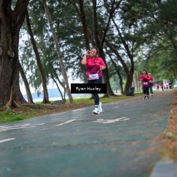 Runner Photo 8450987