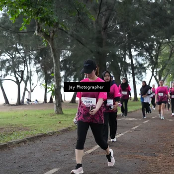 Runner Photo 8451014