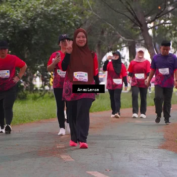 Runner Photo 8451028