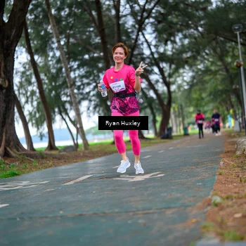 Runner Photo 8451043