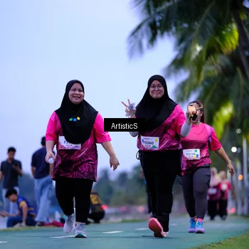 Runner Photo 8451053
