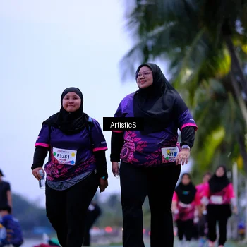 Runner Photo 8451064