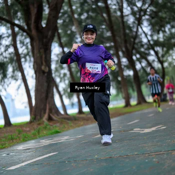 Runner Photo 8451065