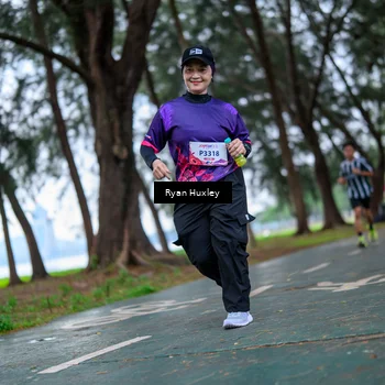 Runner Photo 8451078