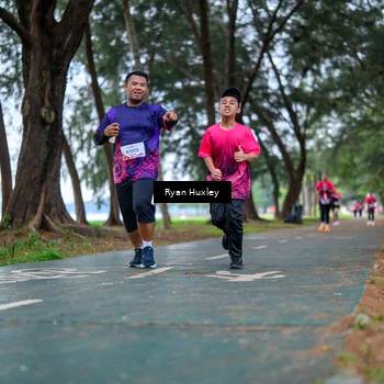 Runner Photo 8451093