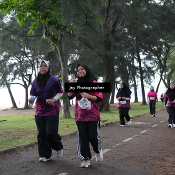 Runner Photo 8451107