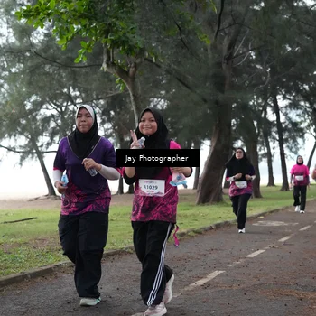 Runner Photo 8451112