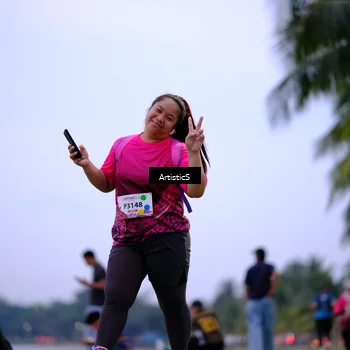 Runner Photo 8451113