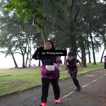 Runner Photo 8451123