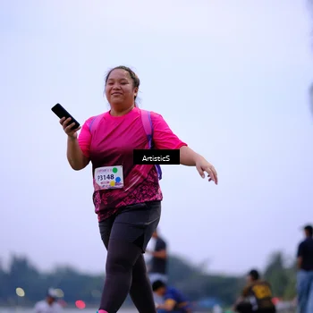 Runner Photo 8451131