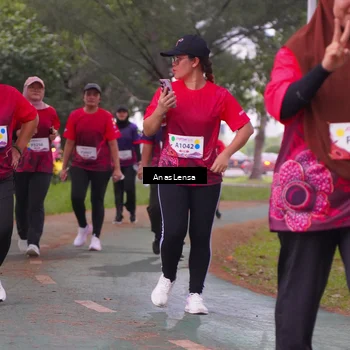 Runner Photo 8451145