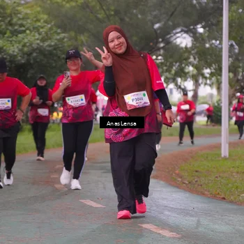 Runner Photo 8451159