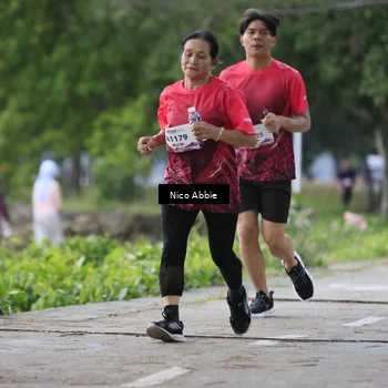 Runner Photo 8451181