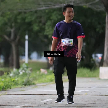 Runner Photo 8451190