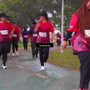 Runner Photo 8451198