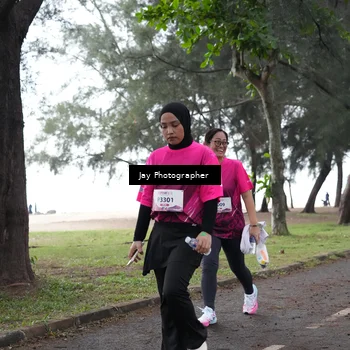 Runner Photo 8451203