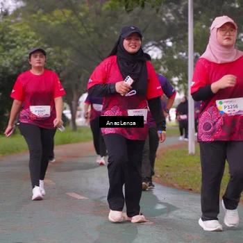 Runner Photo 8451335