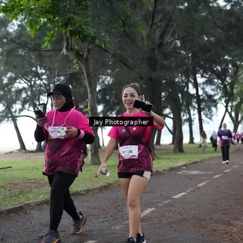 Runner Photo 8451351