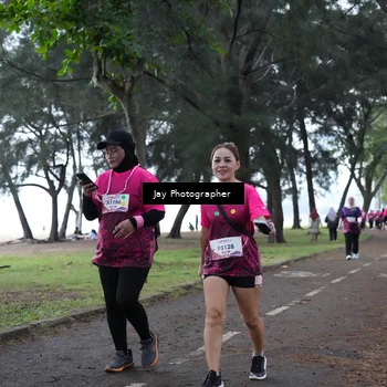 Runner Photo 8451358