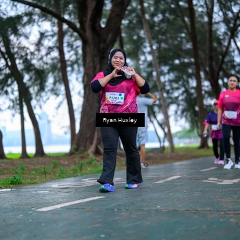 Runner Photo 8451476