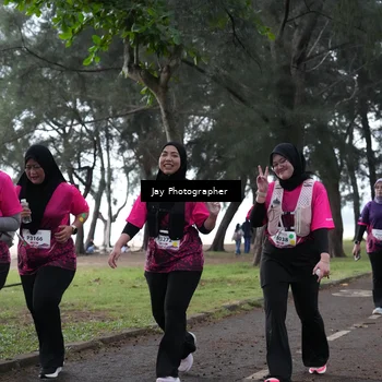 Runner Photo 8451555