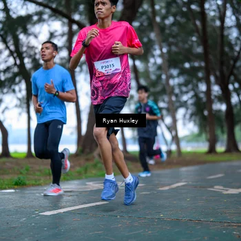 Runner Photo 8451575