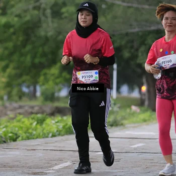Runner Photo 8451695