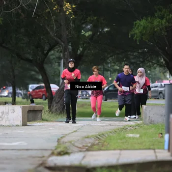 Runner Photo 8451696