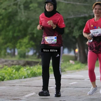 Runner Photo 8451703
