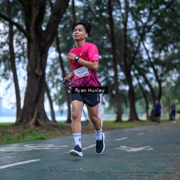 Runner Photo 8451718