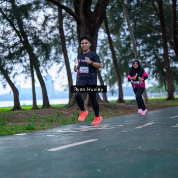 Runner Photo 8451719