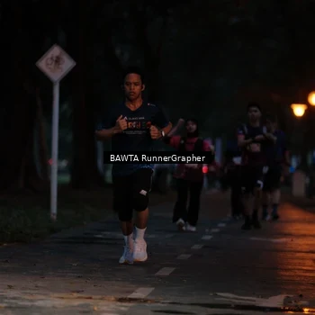 Runner Photo 8451726