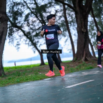 Runner Photo 8451750