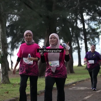 Runner Photo 8451764