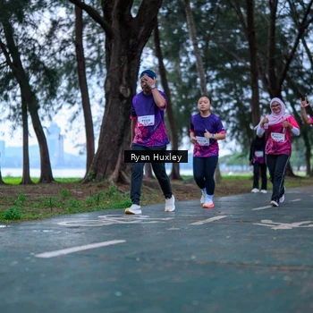Runner Photo 8451770