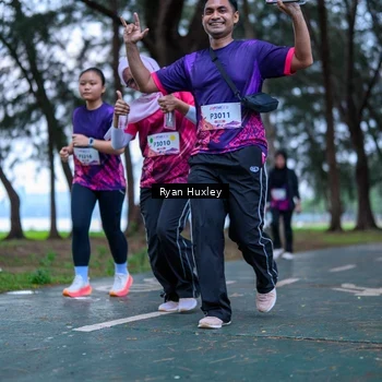 Runner Photo 8451773